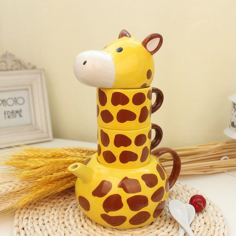 Cute Giraffe Shaped Ceramic Tea Pot with 2 Cups